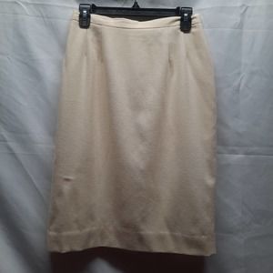 Vtg. Unbranded cream lined knee length wool A-line skirt 10